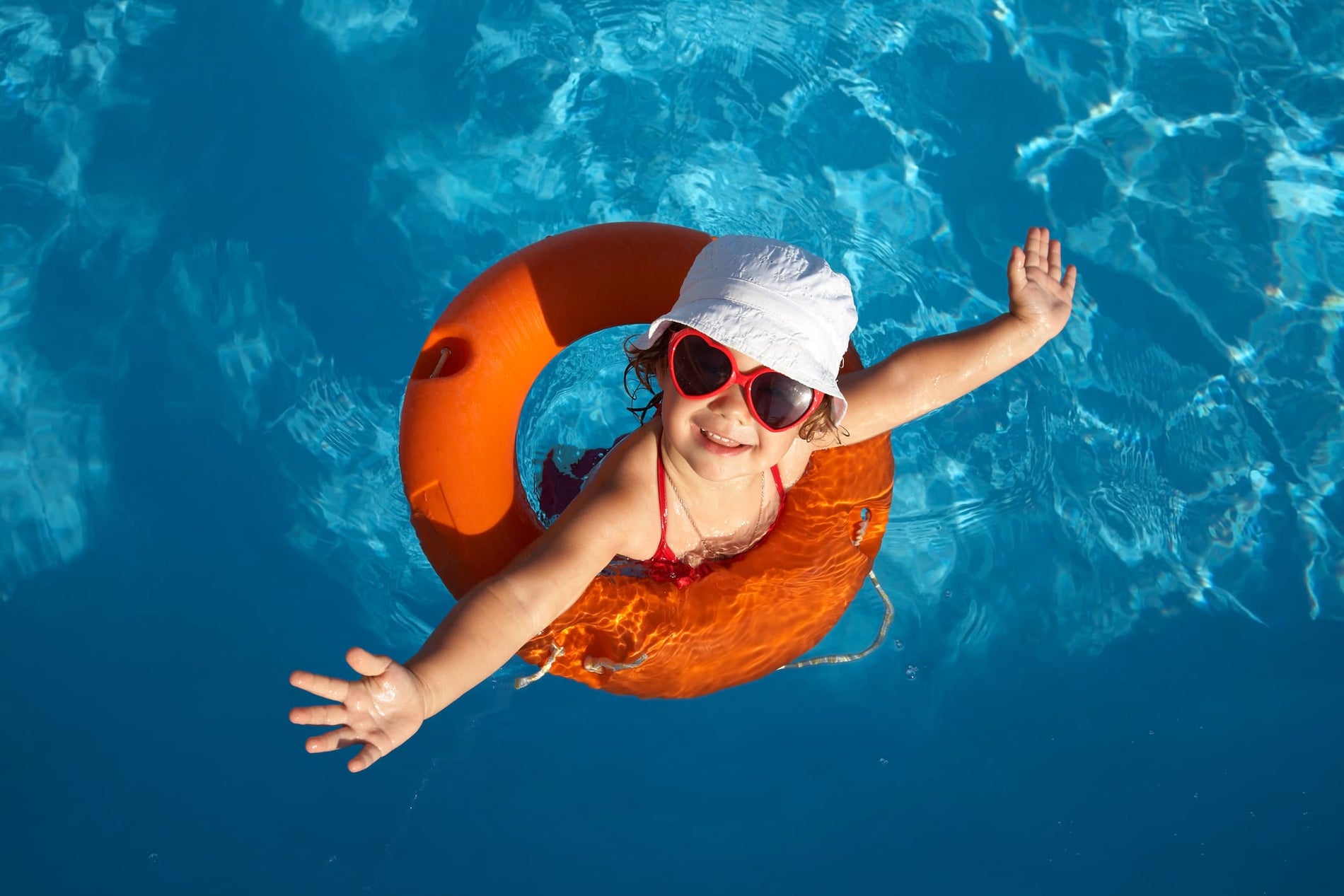 Occhiali da sole per bambini: protezione e sicurezza